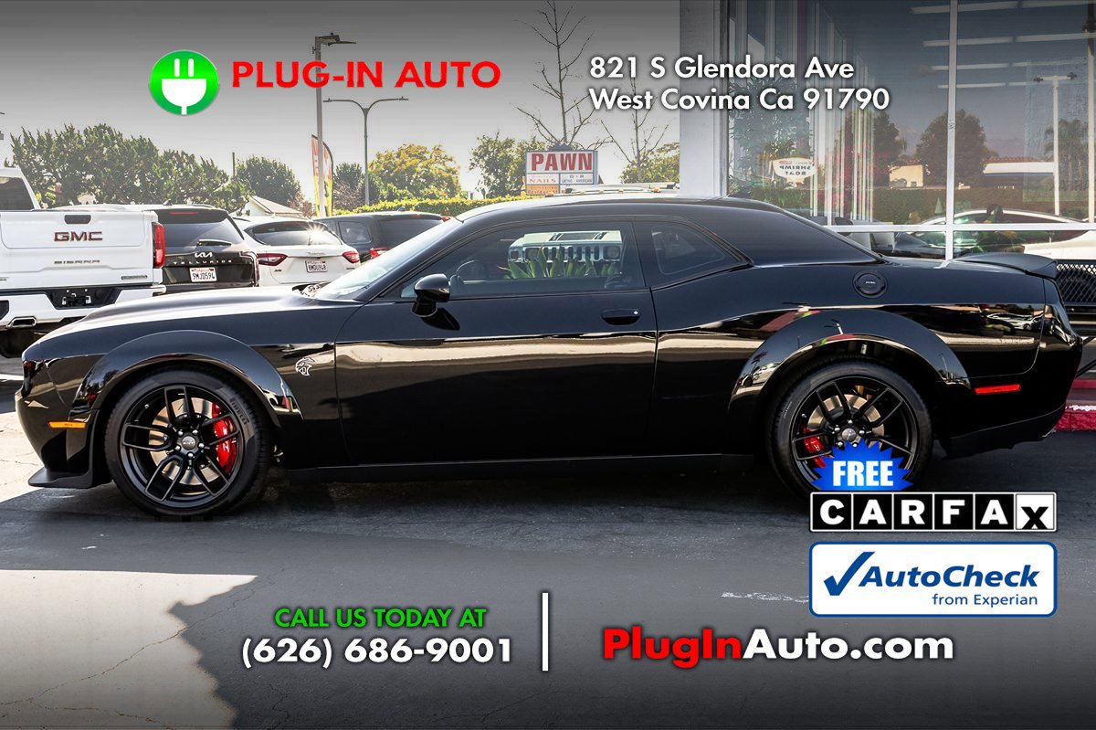 Used 2023 Dodge Challenger SRT Hellcat image 5