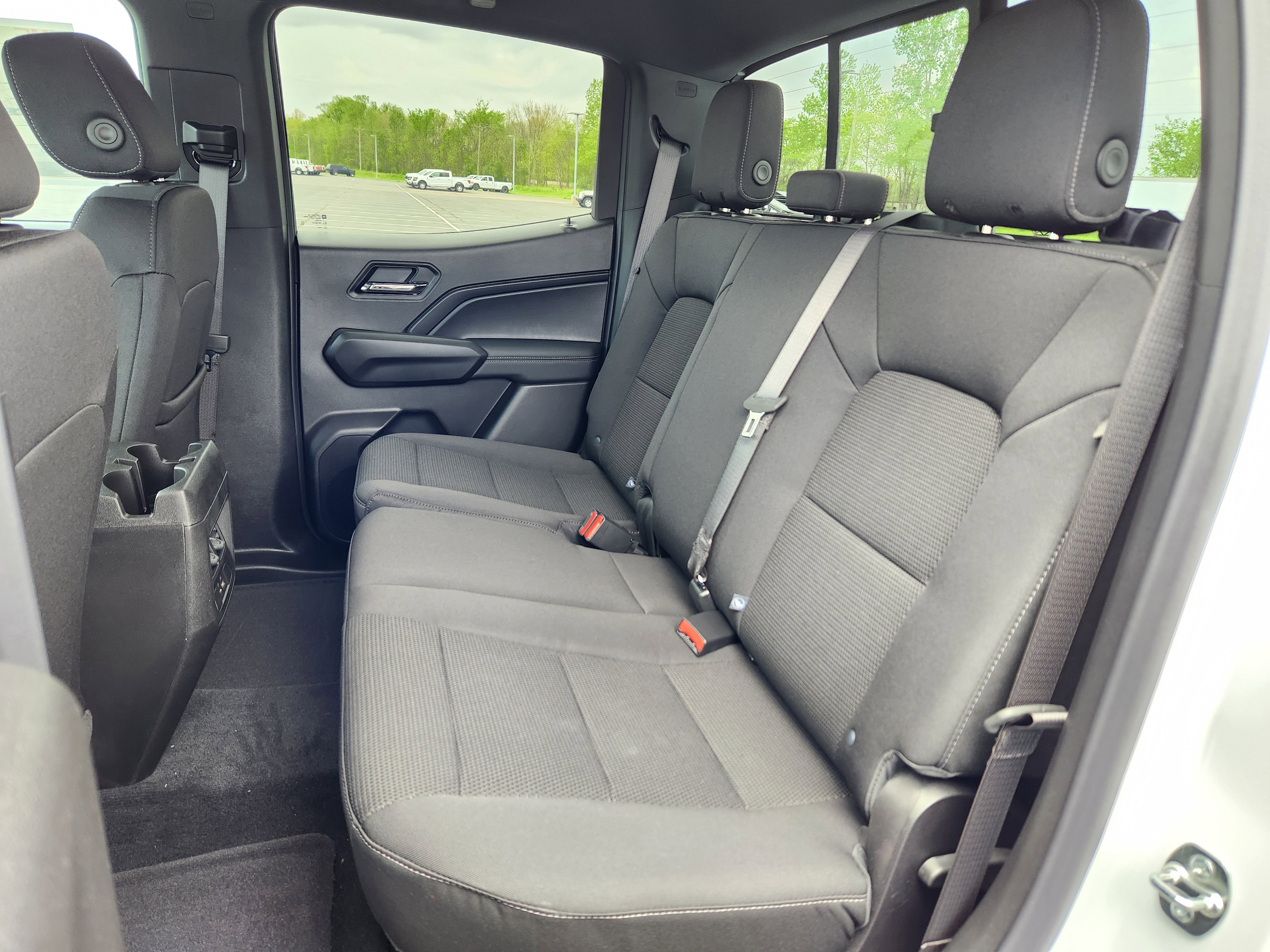 New 2025 GMC Canyon Elevation w/ Convenience Package image 7