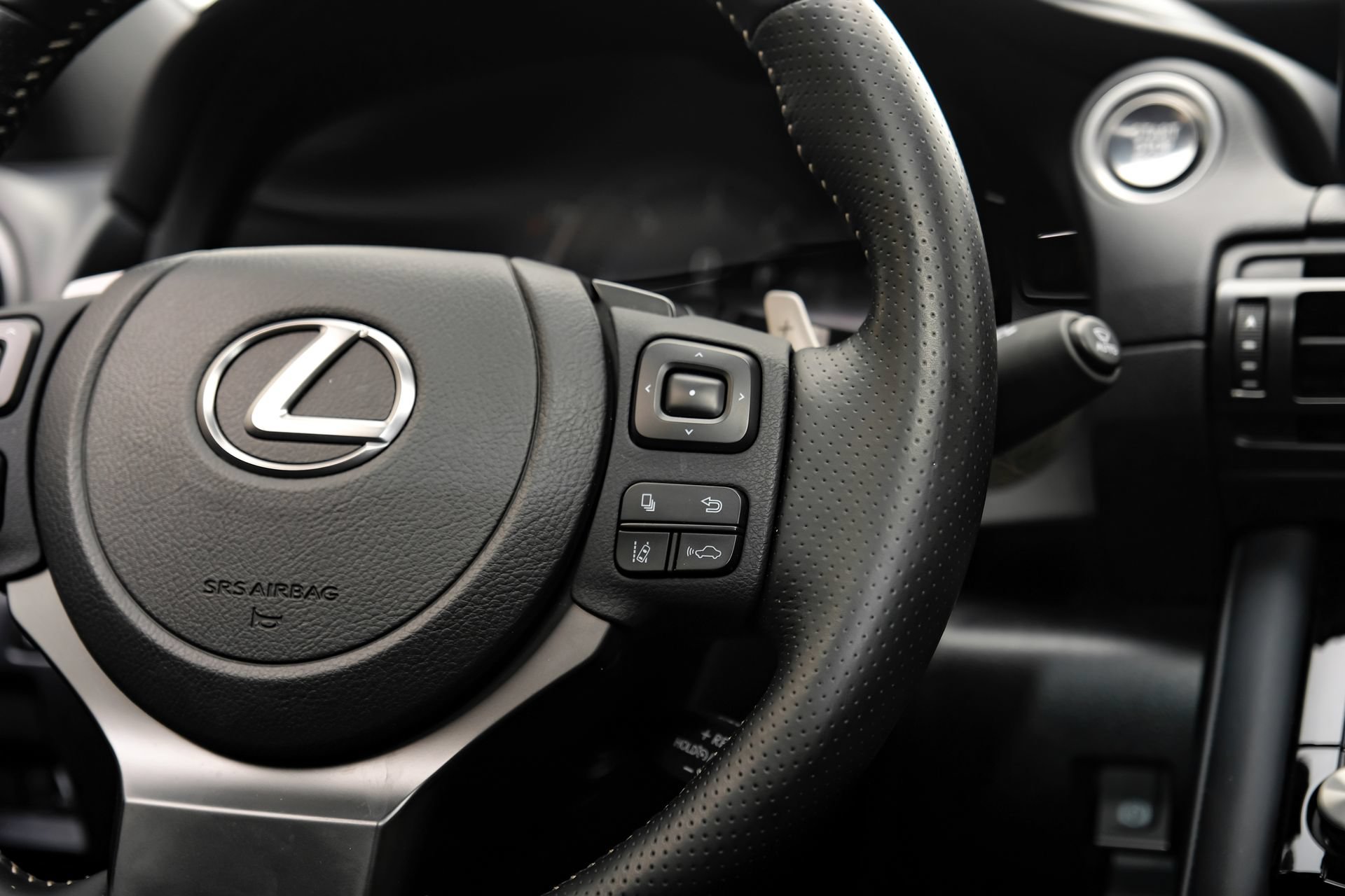 Used 2025 Lexus IS 350 F Sport w/ Navigation Package RWD image 23
