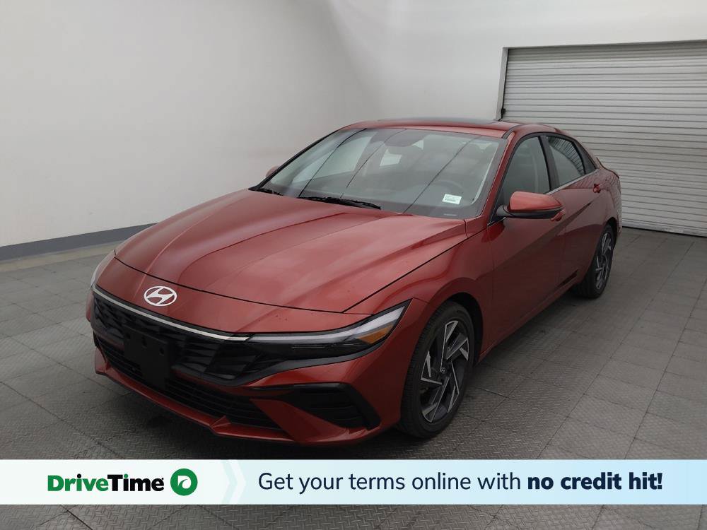 Used 2025 Hyundai Elantra Limited FWD image 1