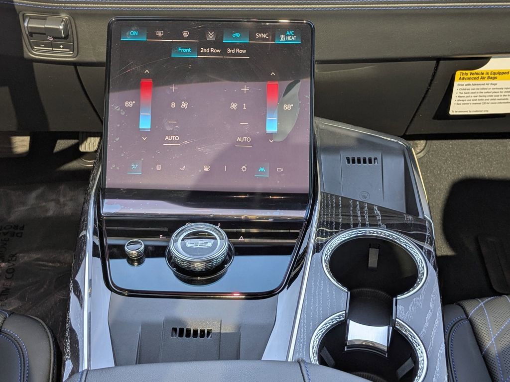 New 2025 Cadillac Escalade IQ Sport 1 w/ LPO, ONYX Package image 19