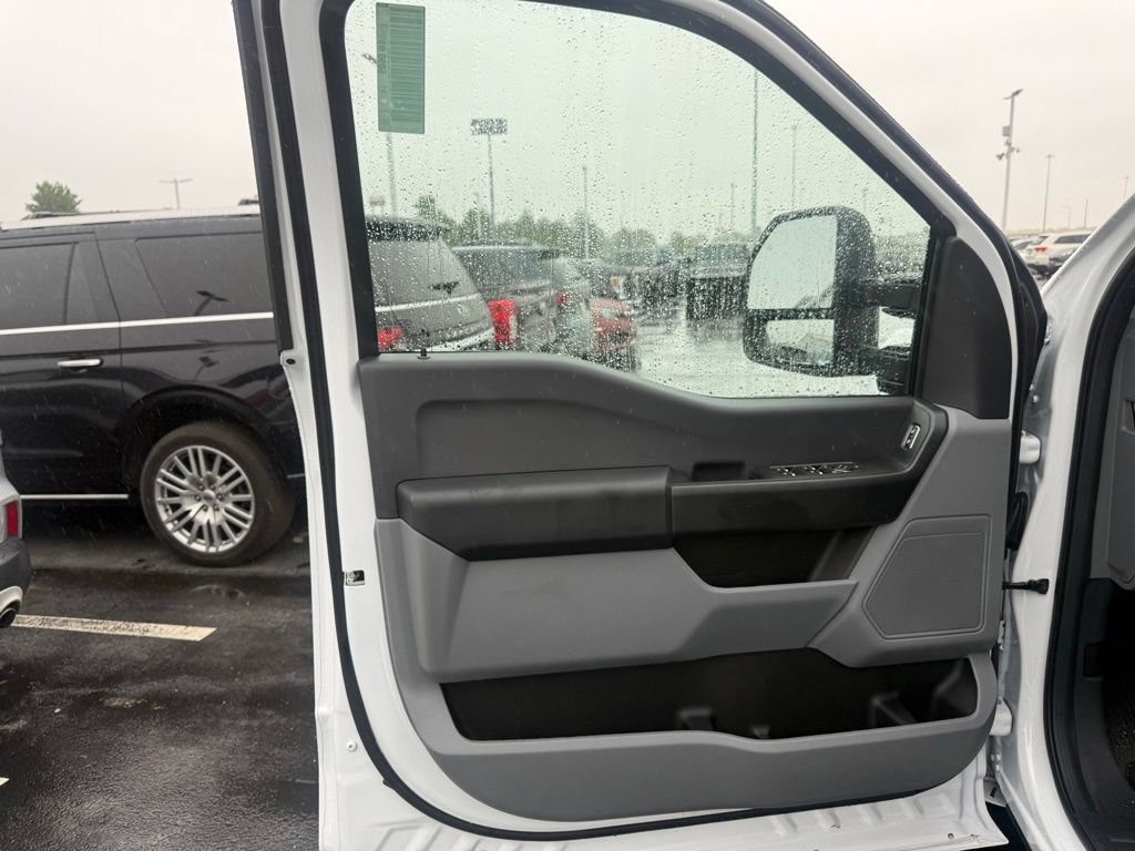 New 2026 Ford F350 XL AWD/4WD image 18