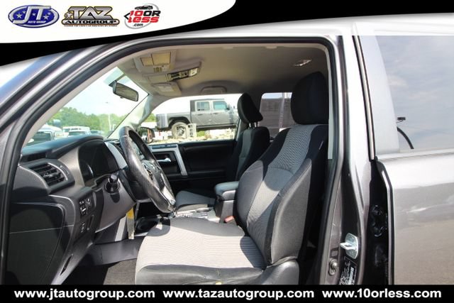 Used 2014 Toyota 4Runner SR5 RWD image 10