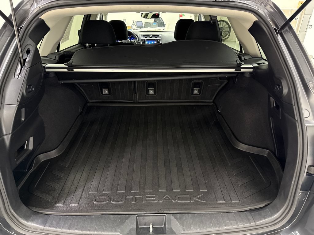 Used 2019 Subaru Outback 2.5i Premium w/ Popular Package #2 AWD/4WD image 23