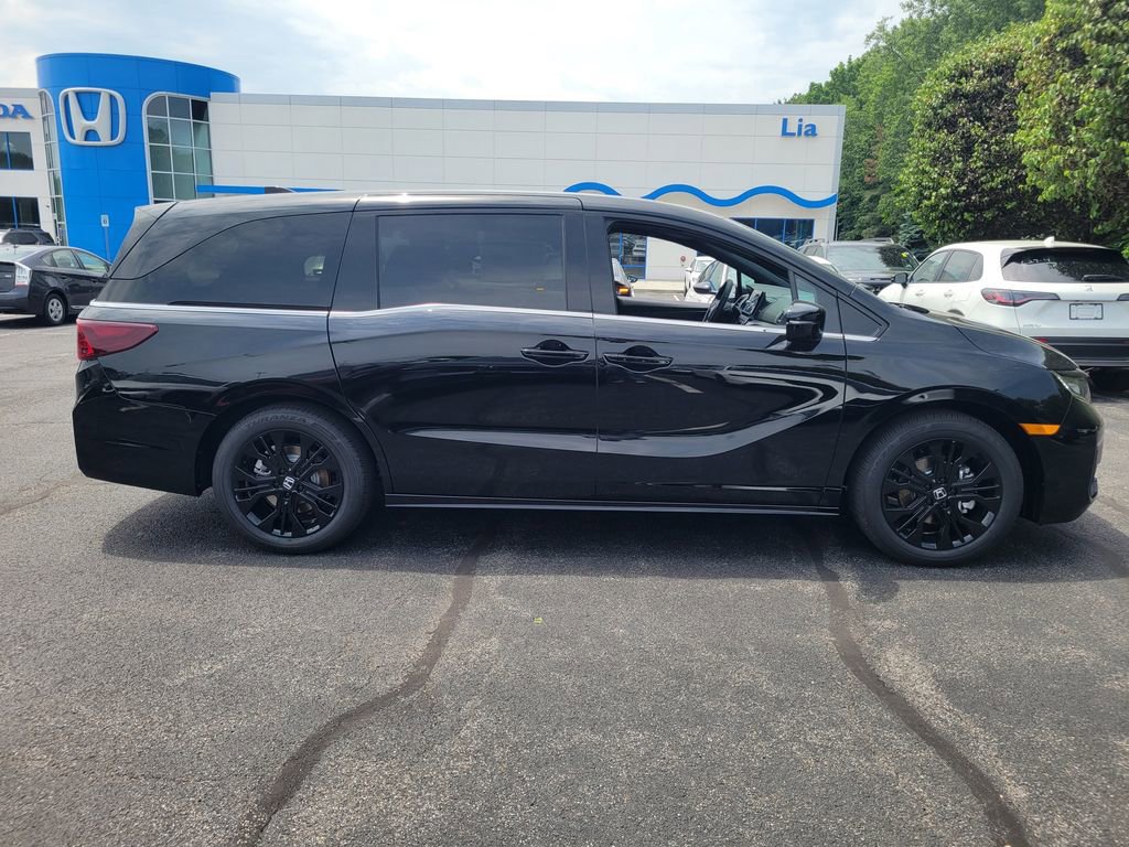 New 2026 Honda Odyssey Sport-L image 2