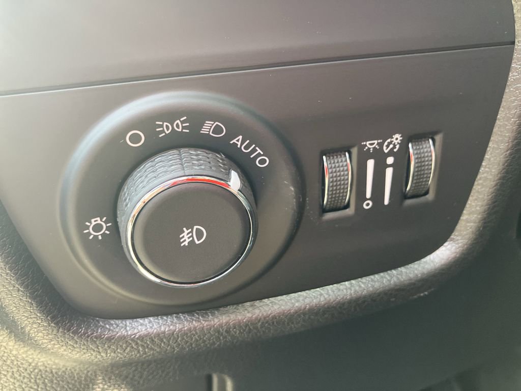 New 2026 Jeep Grand Cherokee Limited AWD/4WD image 34