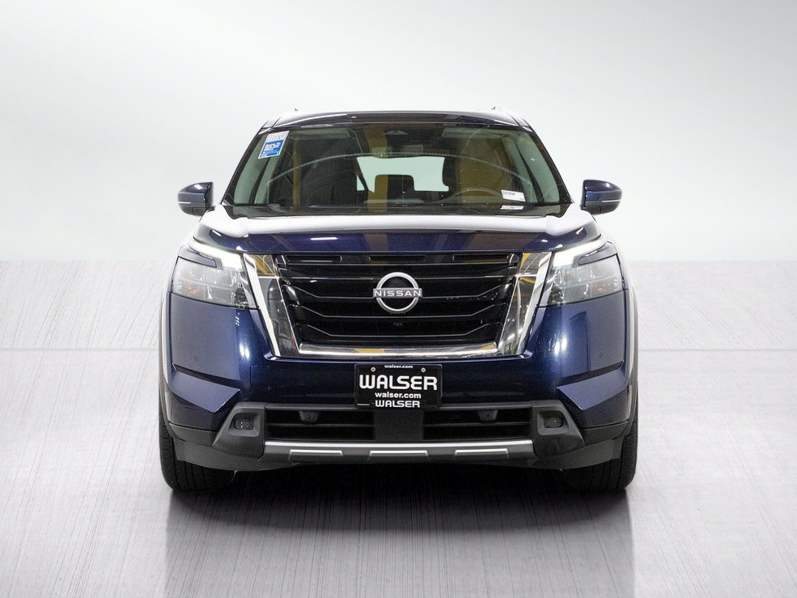 Used 2024 Nissan Pathfinder SV AWD/4WD image 9