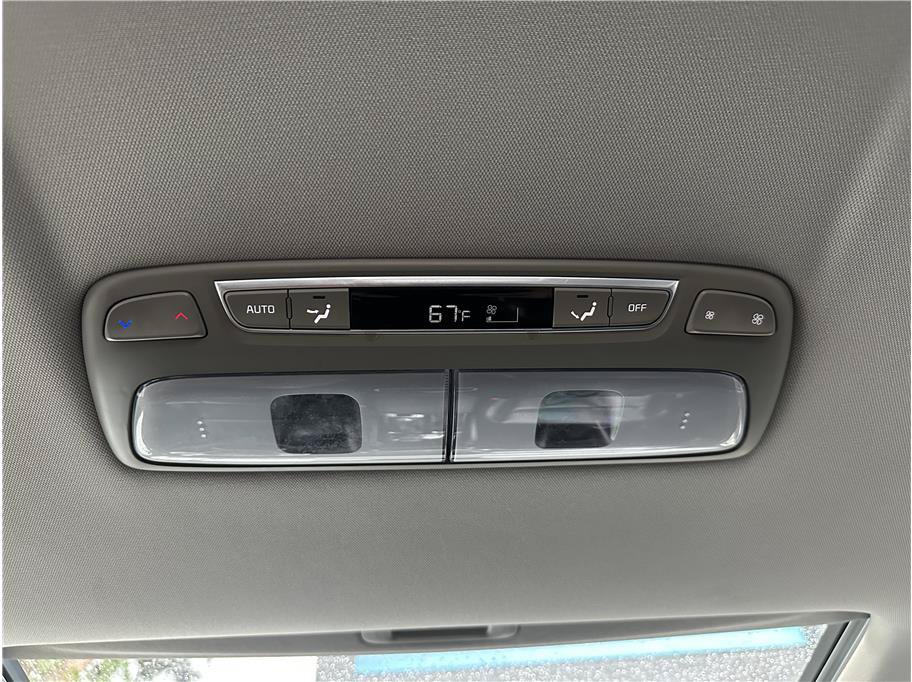 Used 2025 Kia Telluride S AWD/4WD image 27