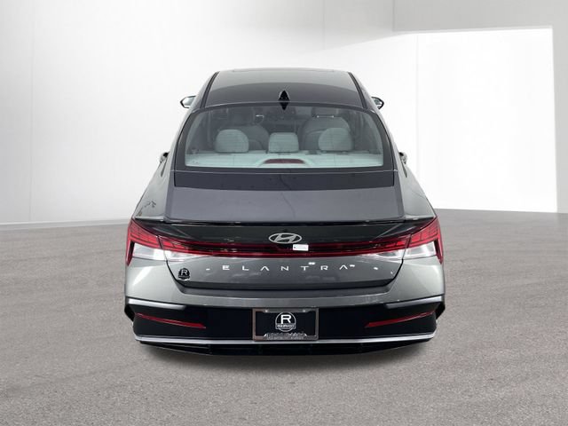 New 2026 Hyundai Elantra SEL Sport Premium FWD image 38