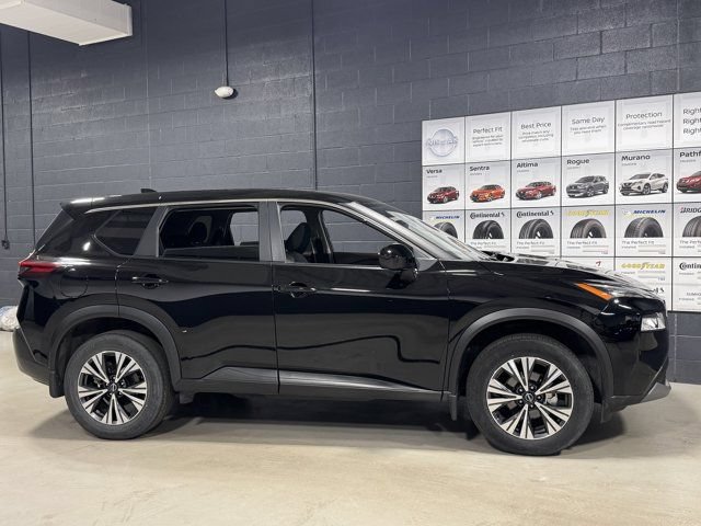 Used 2023 Nissan Rogue SV AWD/4WD image 4