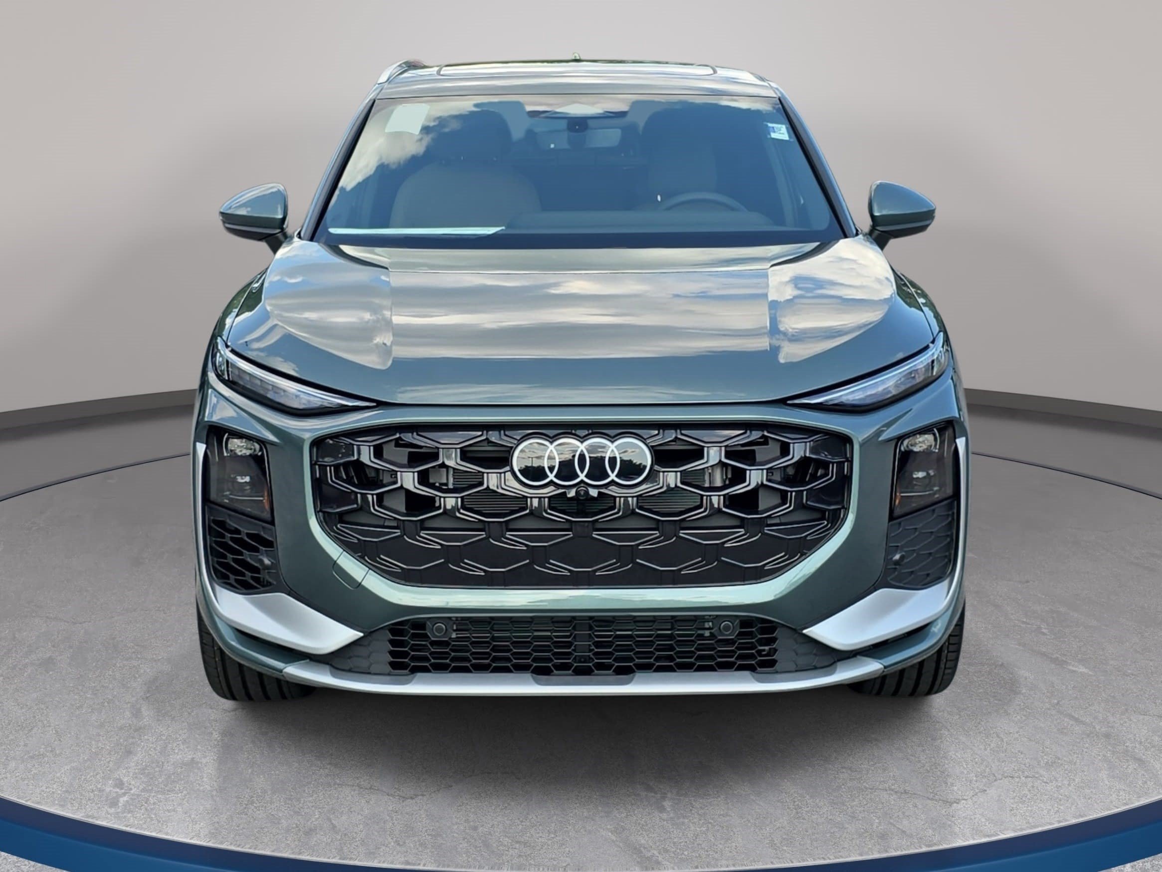 New 2026 Audi Q3 quattro 2.0T AWD/4WD image 2