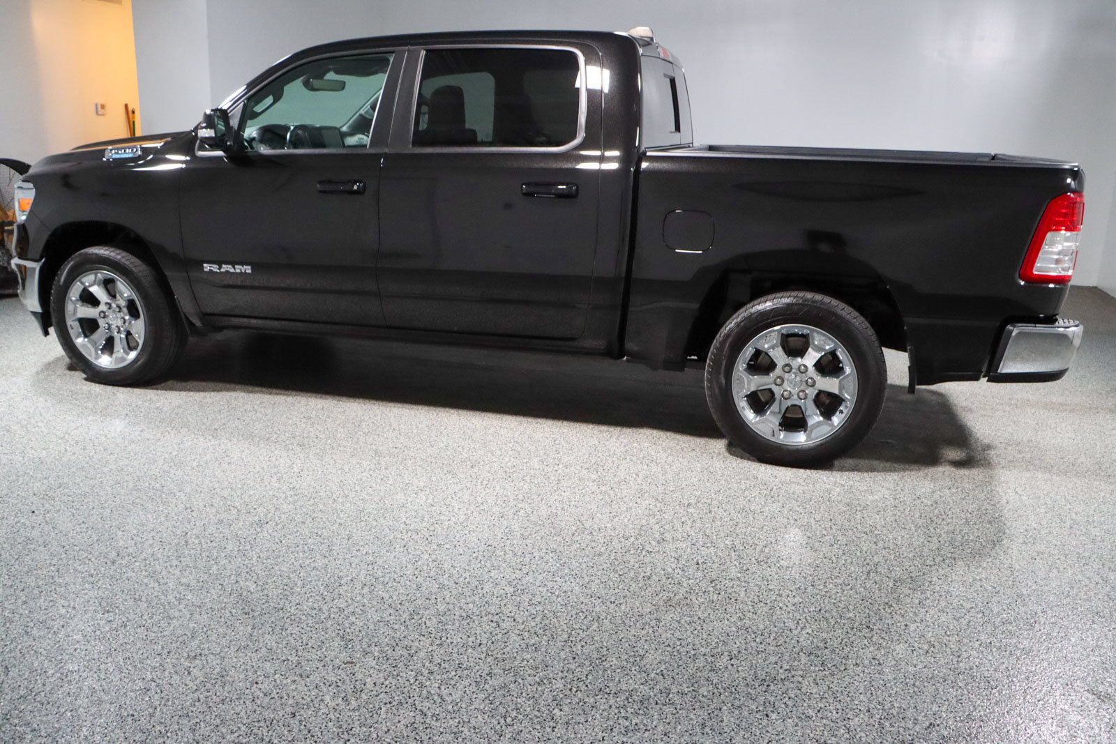 Used 2022 RAM 1500 Big Horn AWD/4WD image 10
