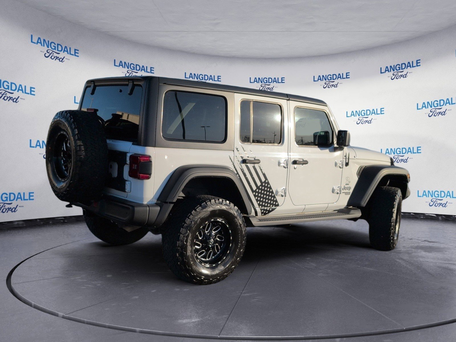 Used 2019 Jeep Wrangler Unlimited Sport S image 4