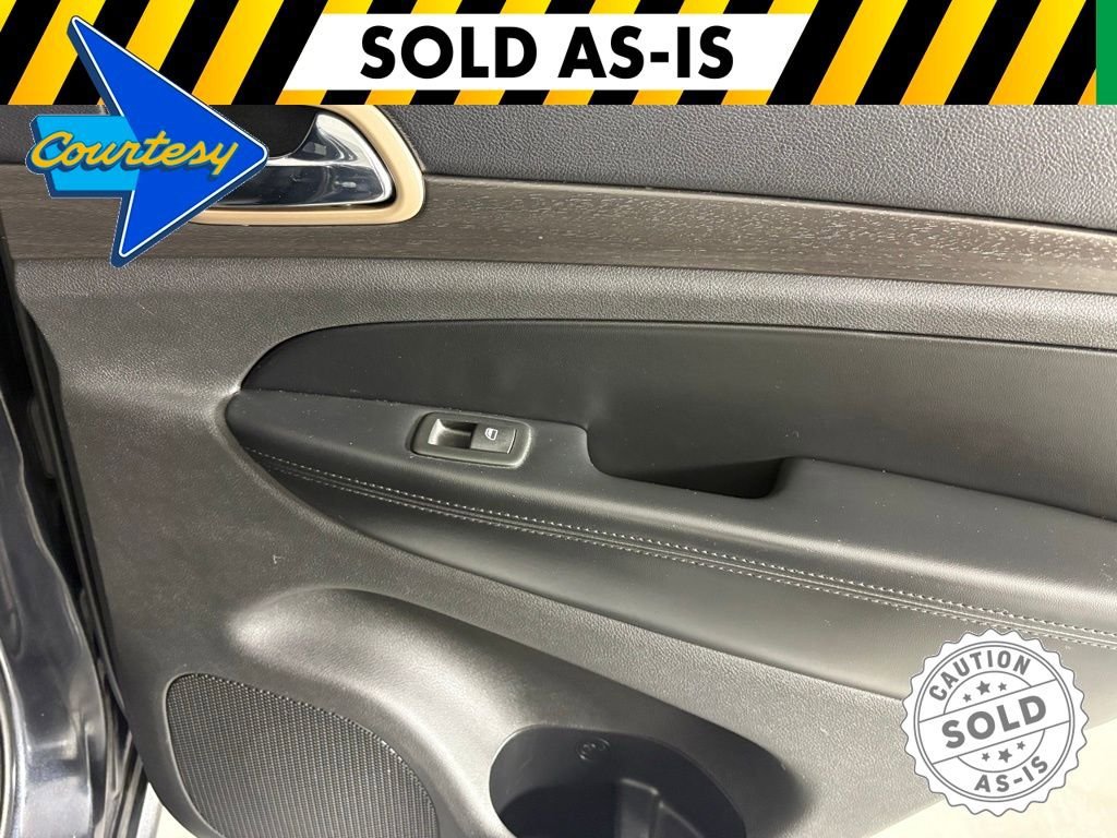 Used 2016 Jeep Grand Cherokee Laredo w/ Quick Order Package 23E RWD image 15
