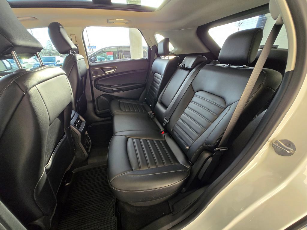 Used 2022 Ford Edge SEL w/ Convenience Package image 23