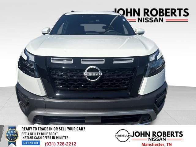 Used 2025 Nissan Pathfinder Rock Creek image 8