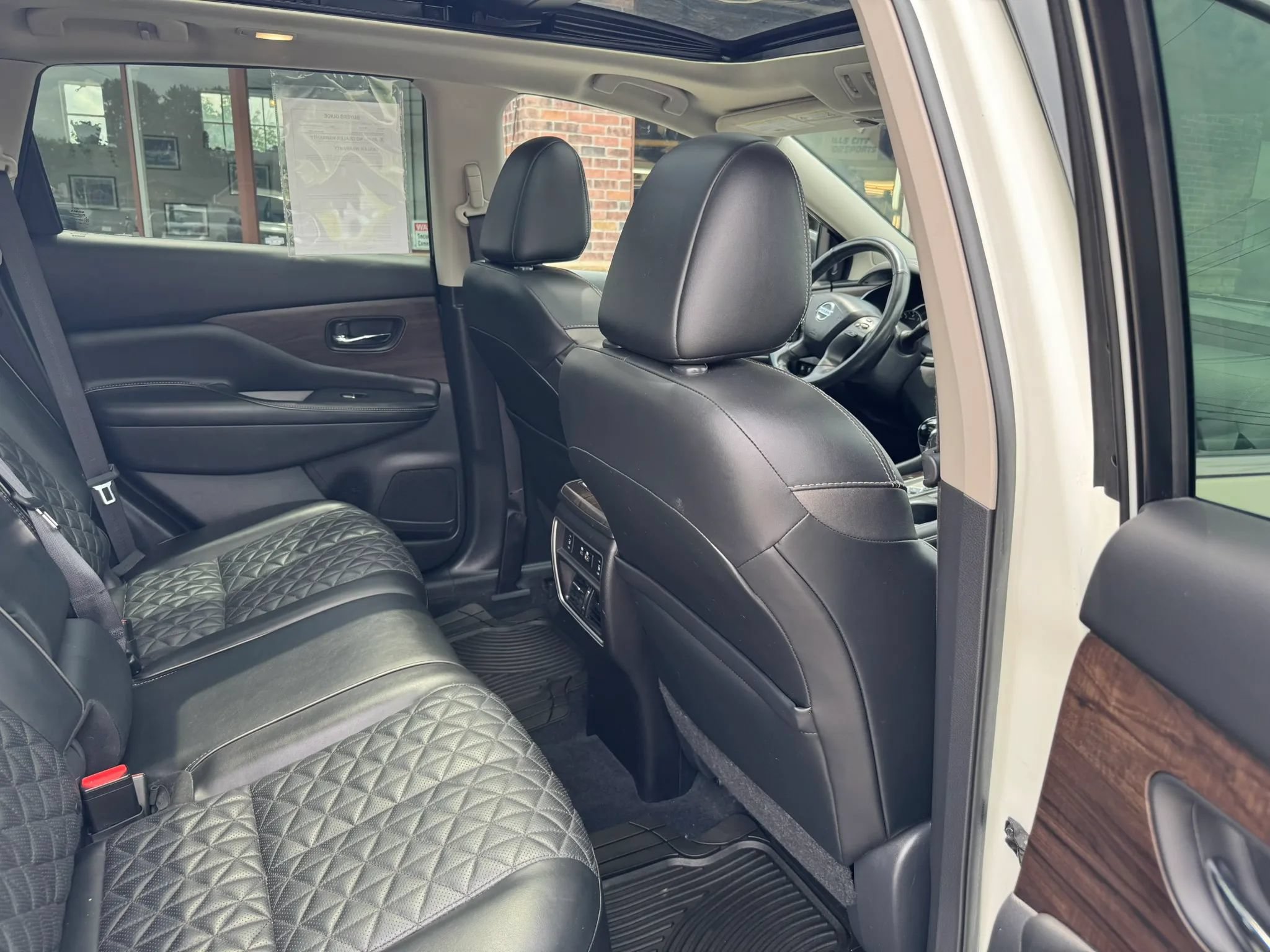 Used 2020 Nissan Murano Platinum w/ Cargo Package AWD/4WD image 39