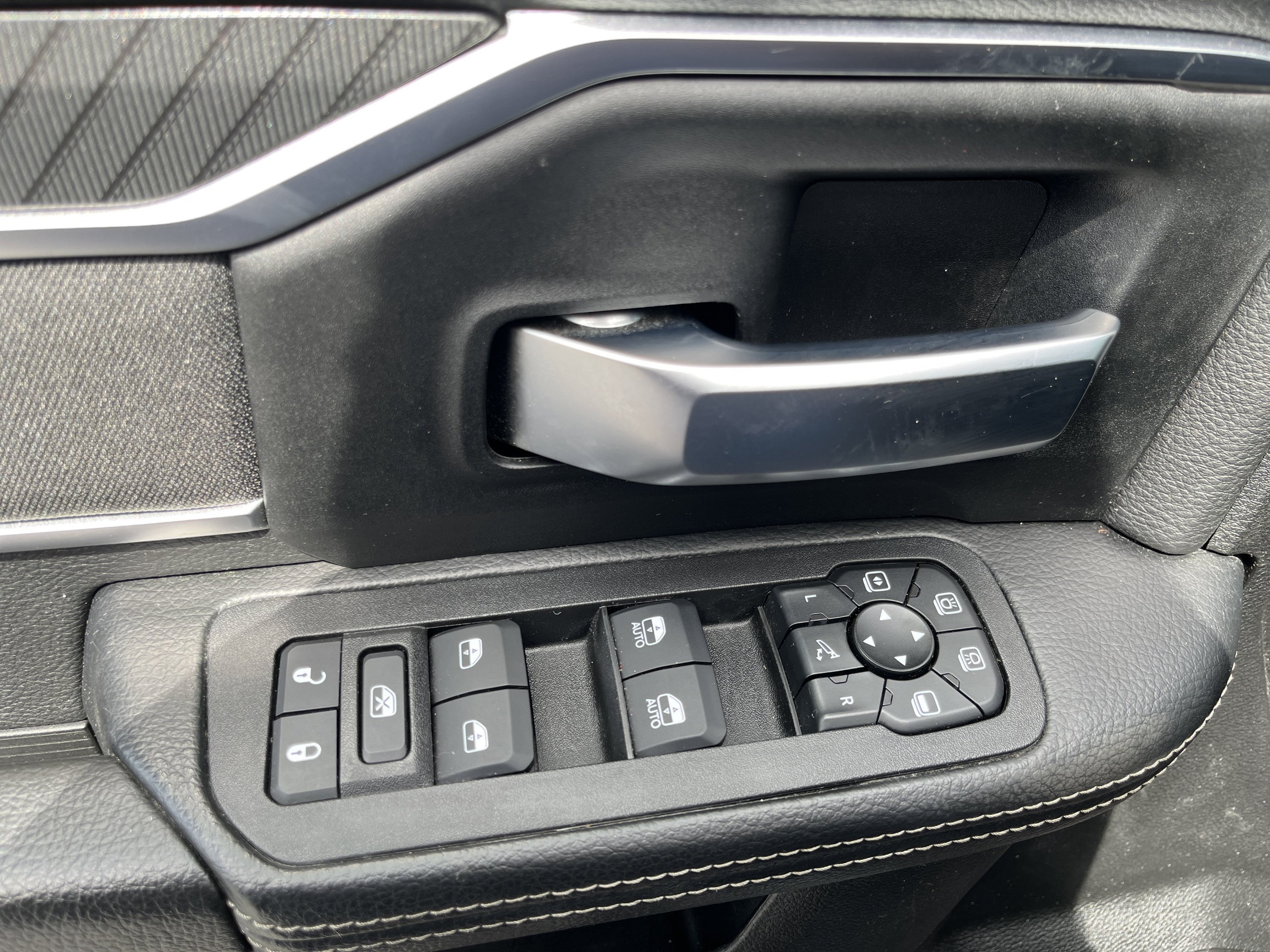 Used 2026 RAM 2500 Big Horn AWD/4WD image 15