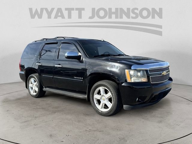 Used 2007 Chevrolet Tahoe LTZ w/ LTZ Preferred Equipment Group AWD/4WD image 7