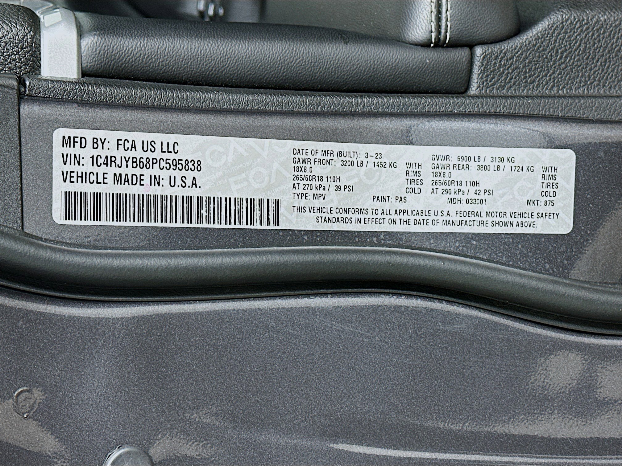 Used 2023 Jeep Grand Cherokee 4WD 4xe image 12