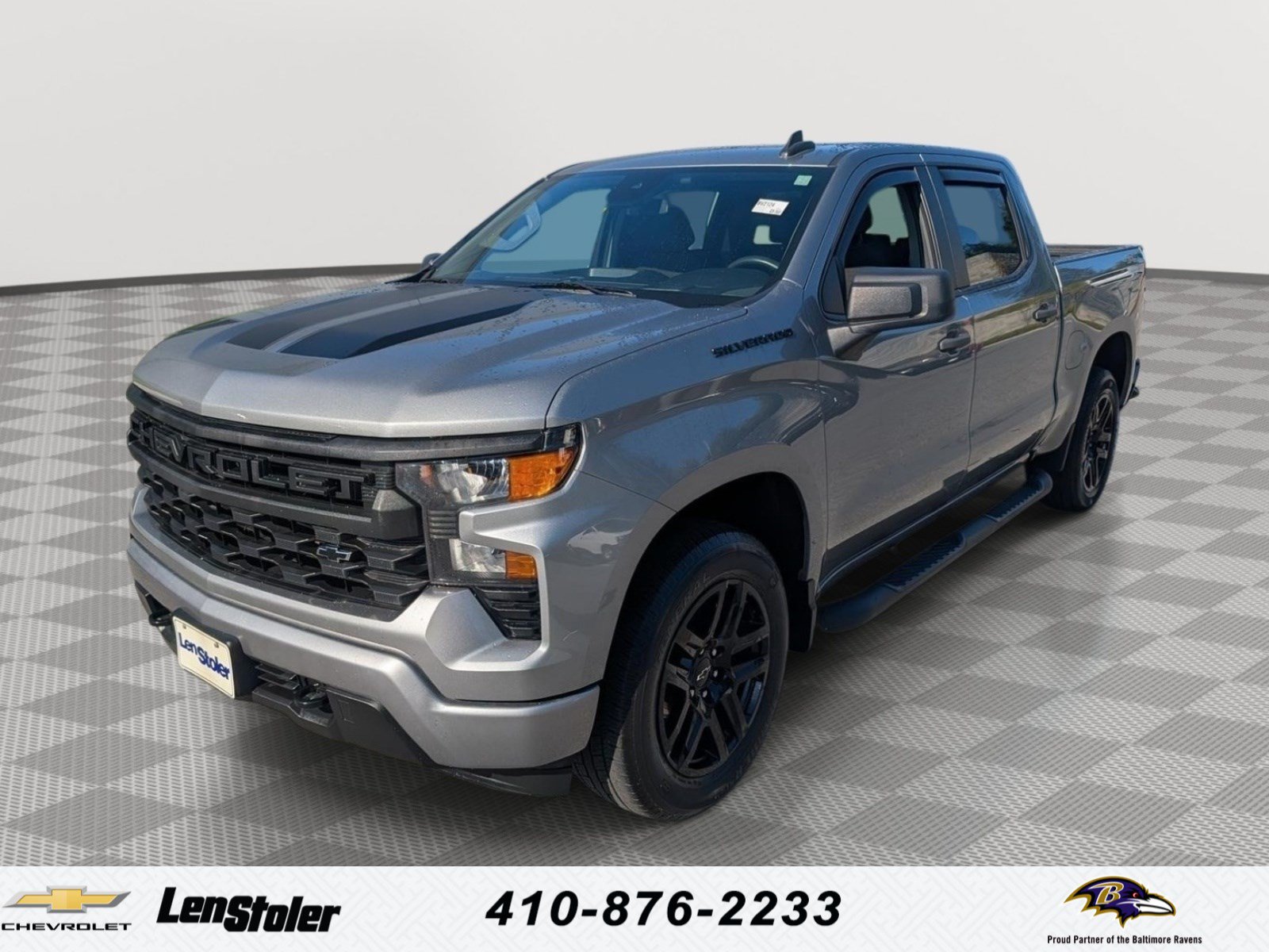 Used 2023 Chevrolet Silverado 1500 Custom w/ Rally Edition AWD/4WD image 1