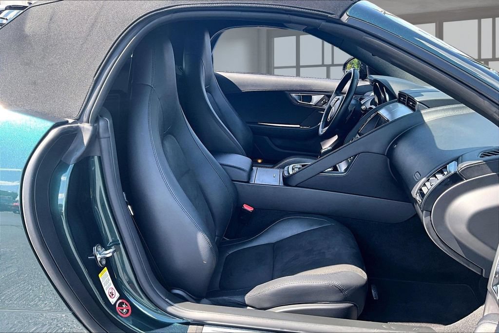 Used 2014 Jaguar F-TYPE Convertible RWD image 7
