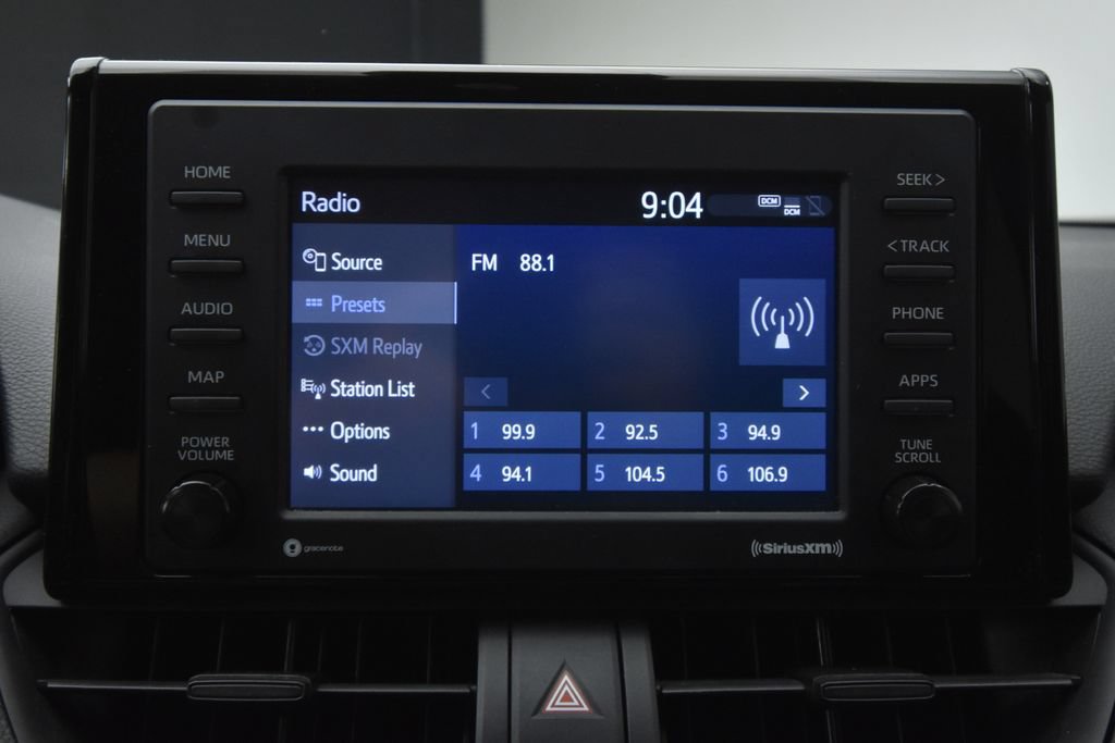 Used 2021 Toyota RAV4 LE AWD/4WD image 15