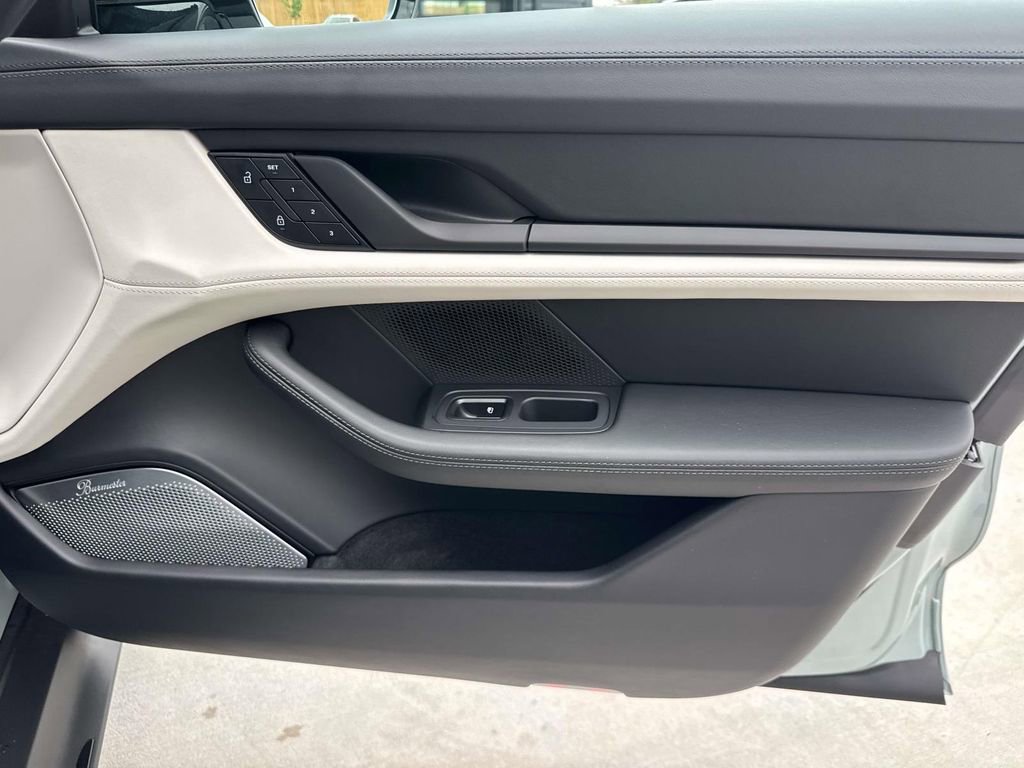 New 2026 Porsche Taycan RWD image 19