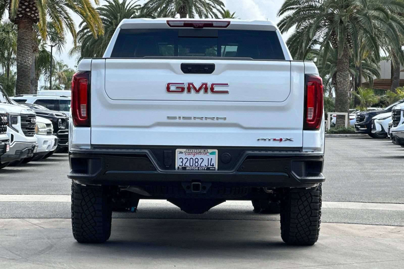 Certified 2026 GMC Sierra 1500 AT4X AWD/4WD image 5