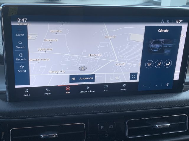 Used 2023 Lincoln Nautilus AWD w/ Premium Package image 18
