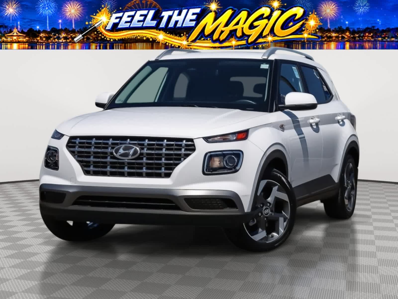 Used 2024 Hyundai Venue SEL FWD image 1