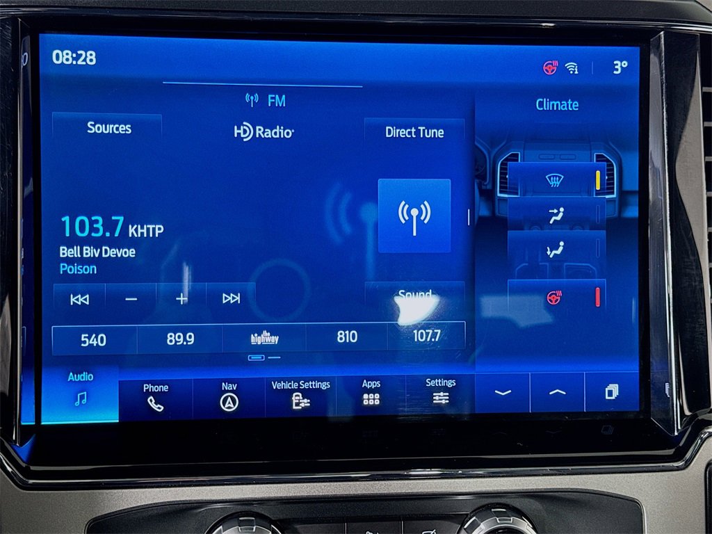 Used 2022 Ford F350 Lariat image 38