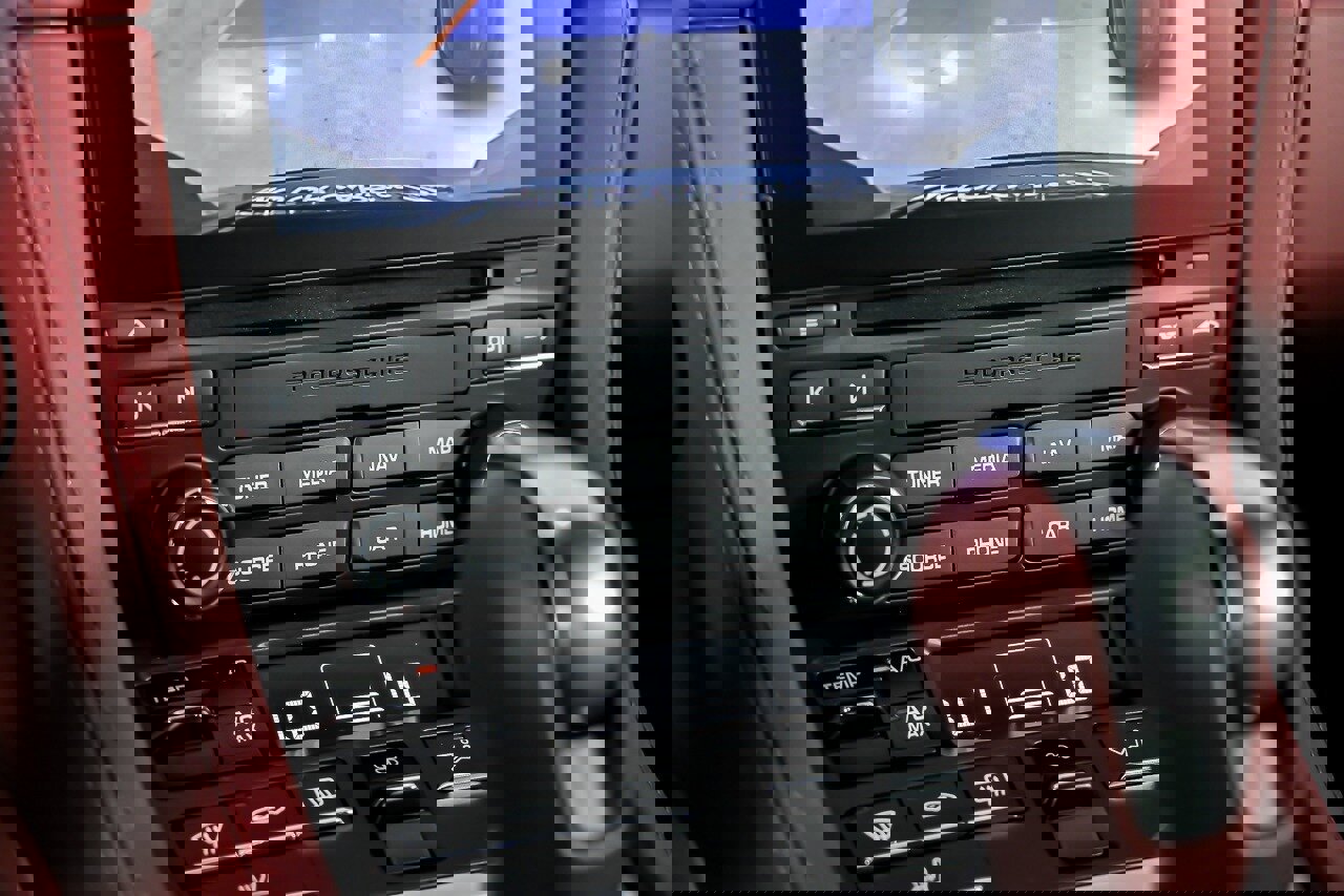 Used 2023 Porsche 718 Cayman GTS RWD image 34