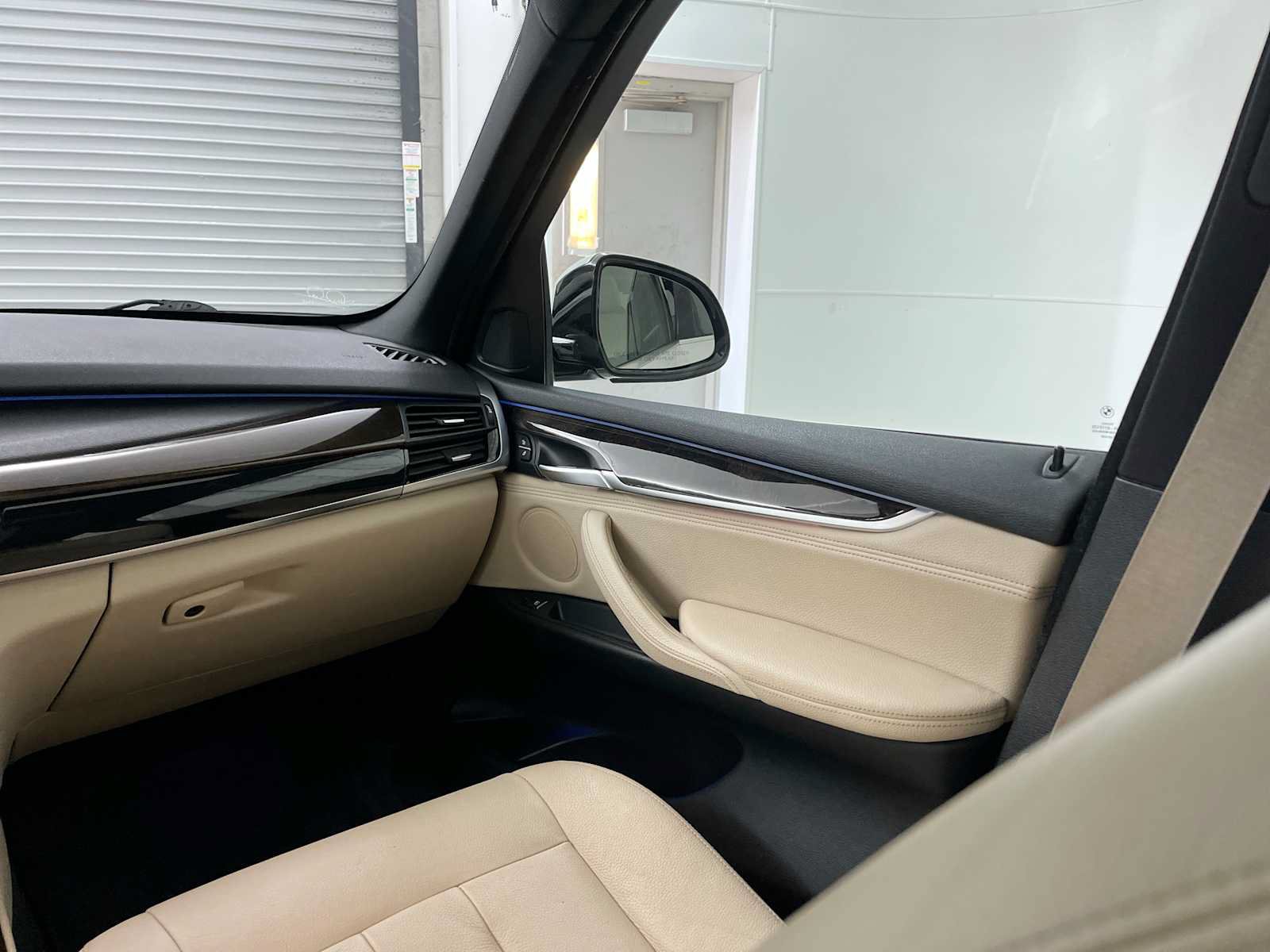 Used 2017 BMW X5 xDrive40e AWD/4WD image 11