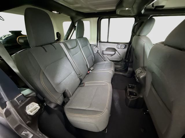 Used 2024 Jeep Wrangler Willys image 24