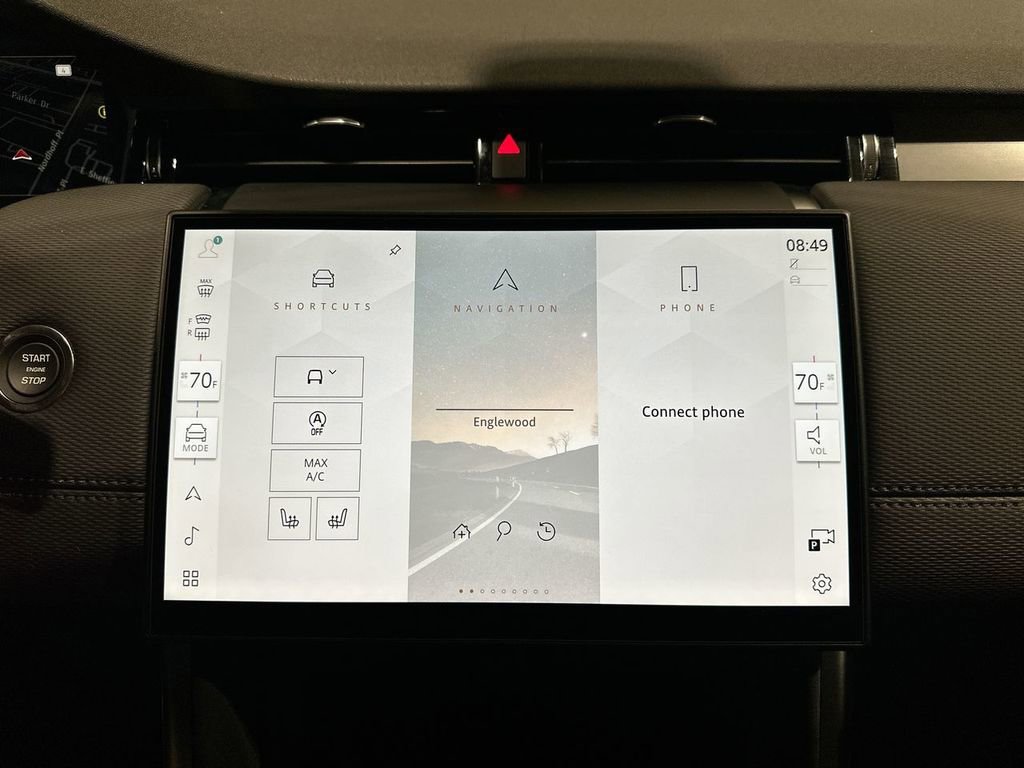 New 2026 Land Rover Discovery Sport Landmark image 13