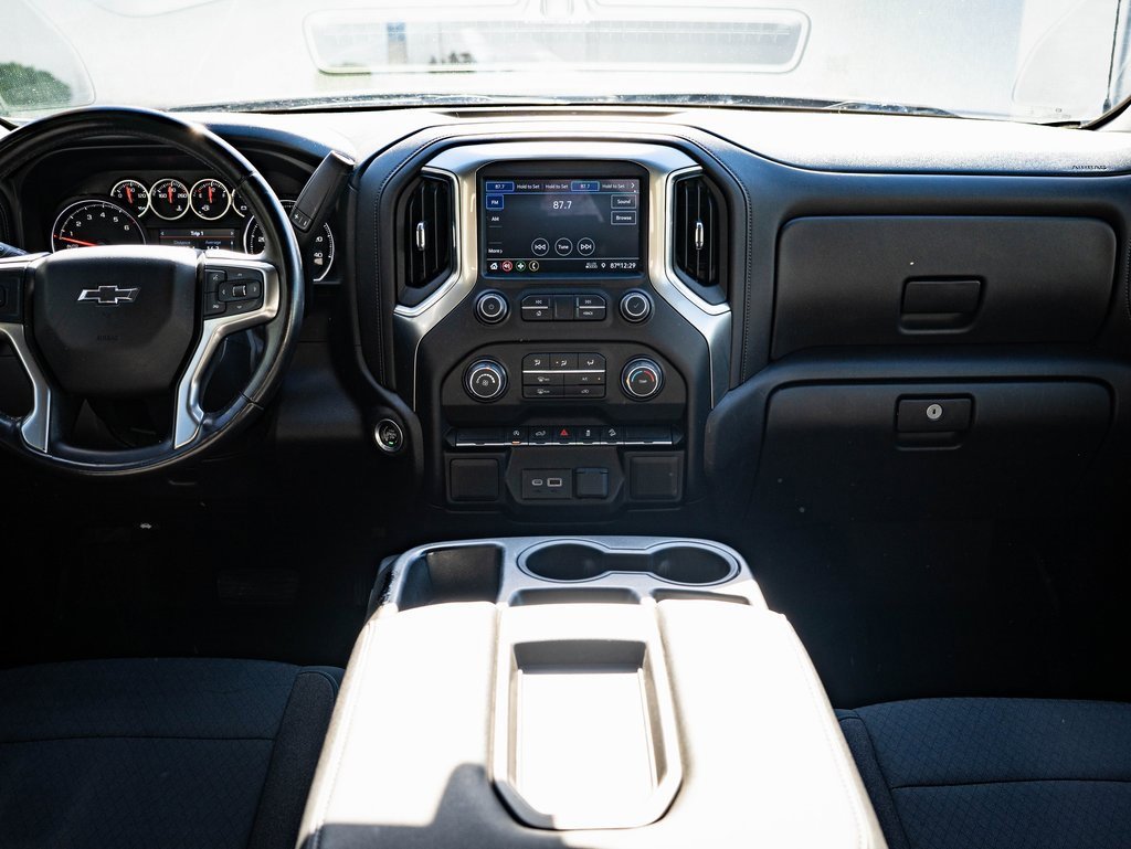 Used 2020 Chevrolet Silverado 1500 LT Trail Boss image 31