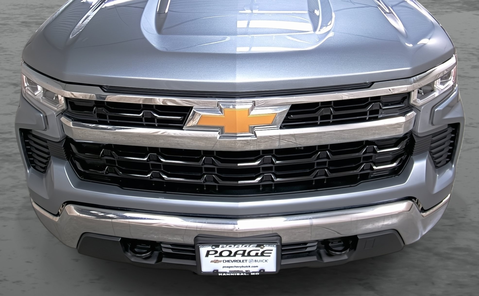 Used 2024 Chevrolet Silverado 1500 LT AWD/4WD image 16
