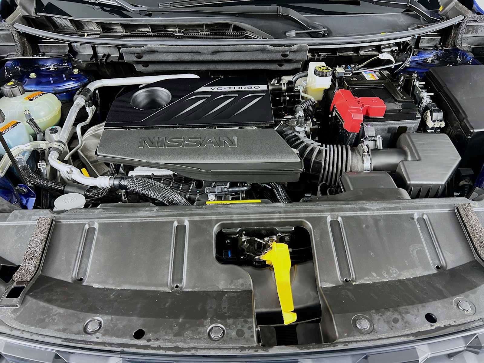 Used 2023 Nissan Rogue SV image 29