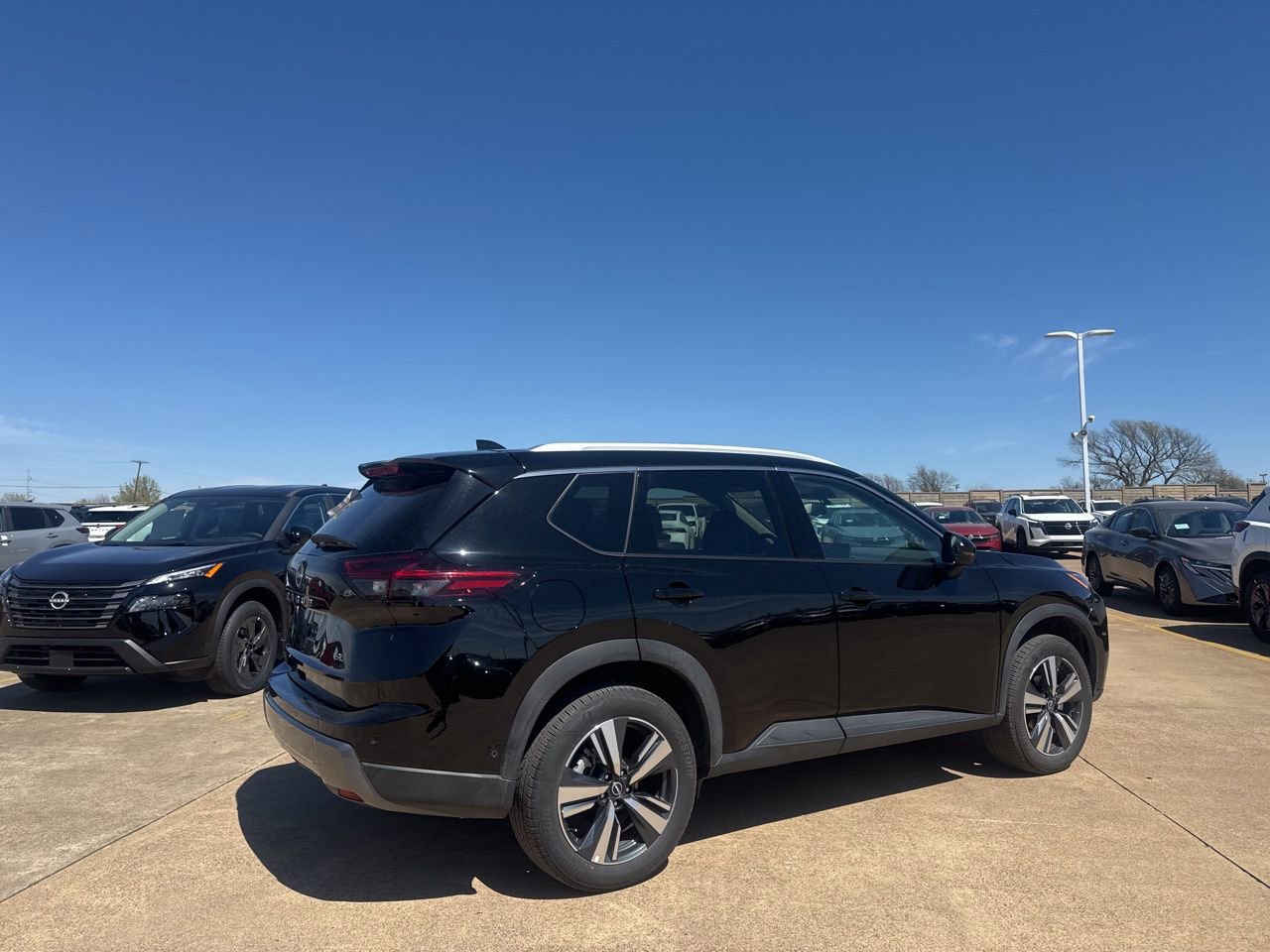 Certified 2026 Nissan Rogue SL image 18