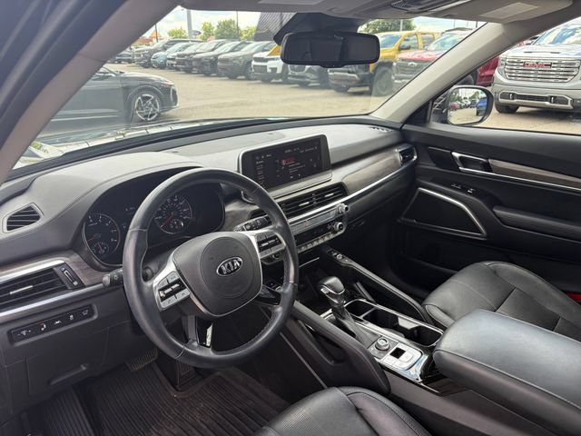 Used 2020 Kia Telluride EX AWD/4WD image 2