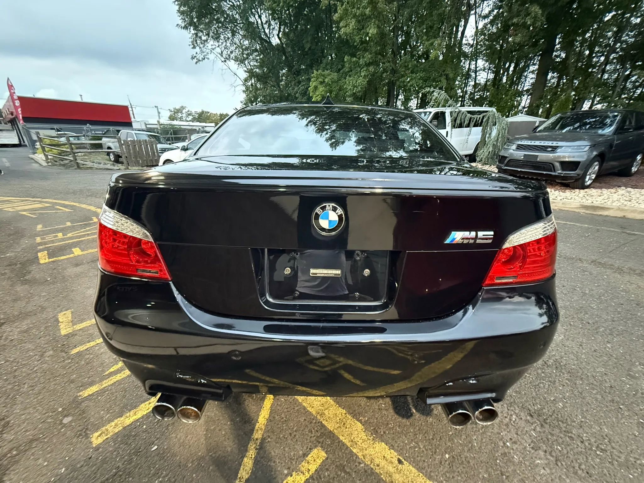 Used 2010 BMW M5 image 5