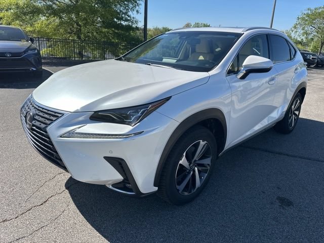 Used 2018 Lexus NX 300h AWD w/ Luxury Package image 7
