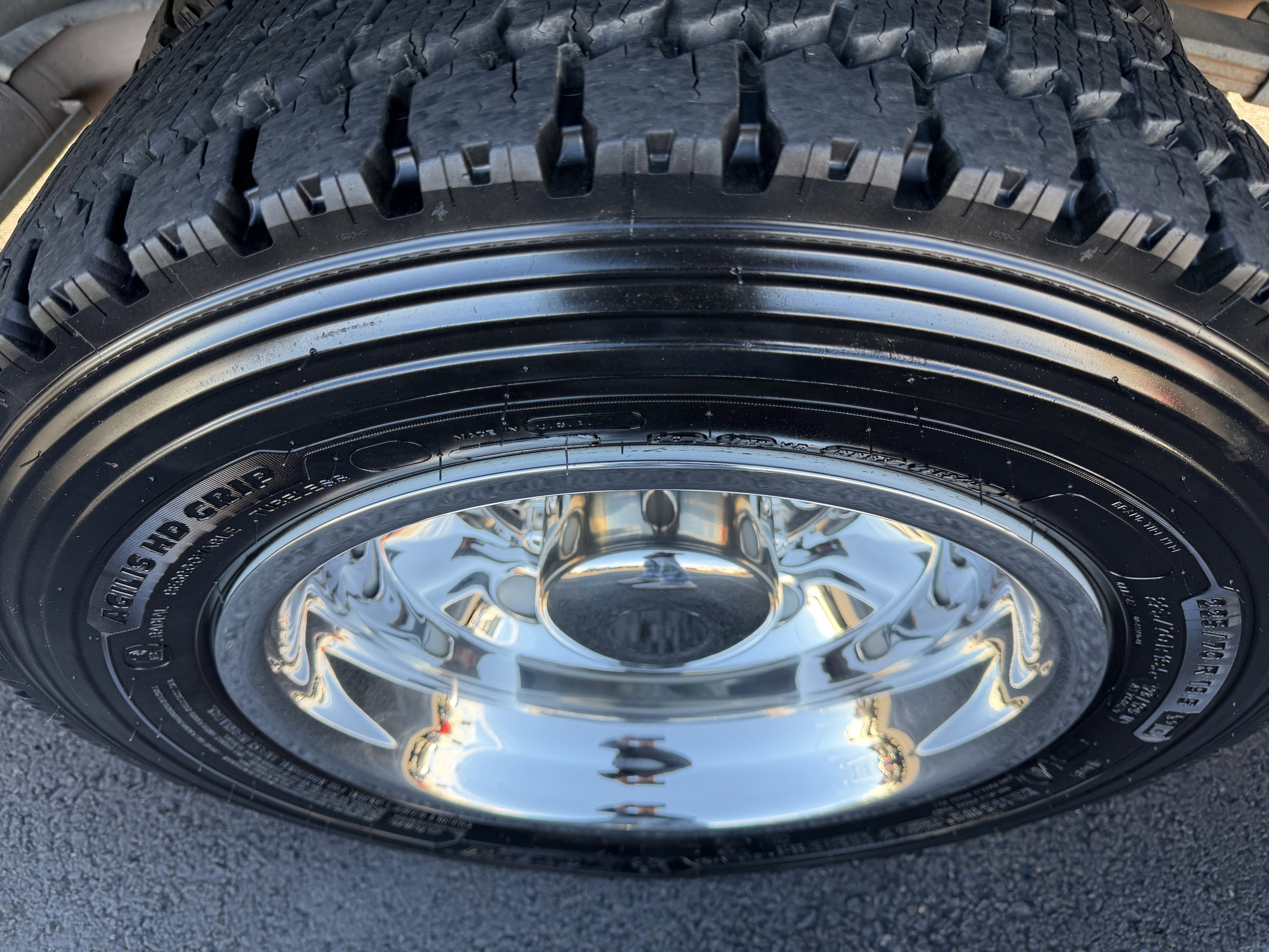 Used 2018 RAM 5500 Tradesman w/ Power & Remote Entry Group image 15