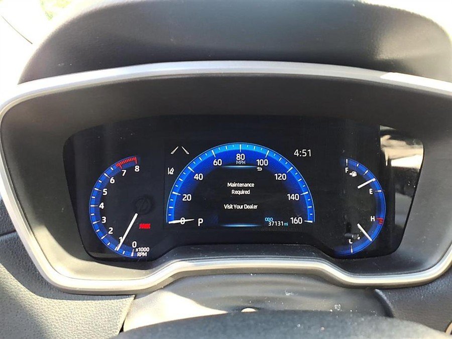 Used 2022 Toyota Corolla Cross XLE AWD/4WD image 30