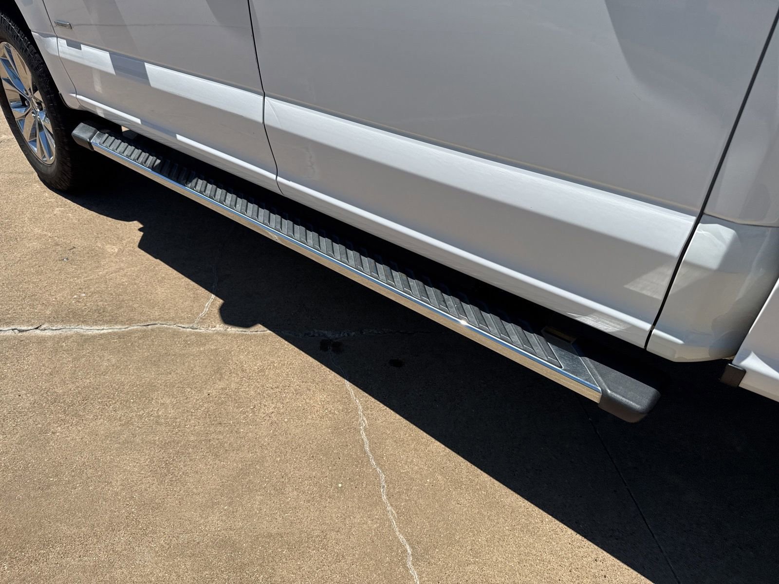 Used 2016 Ford F150 XLT w/ Equipment Group 302A Luxury image 13