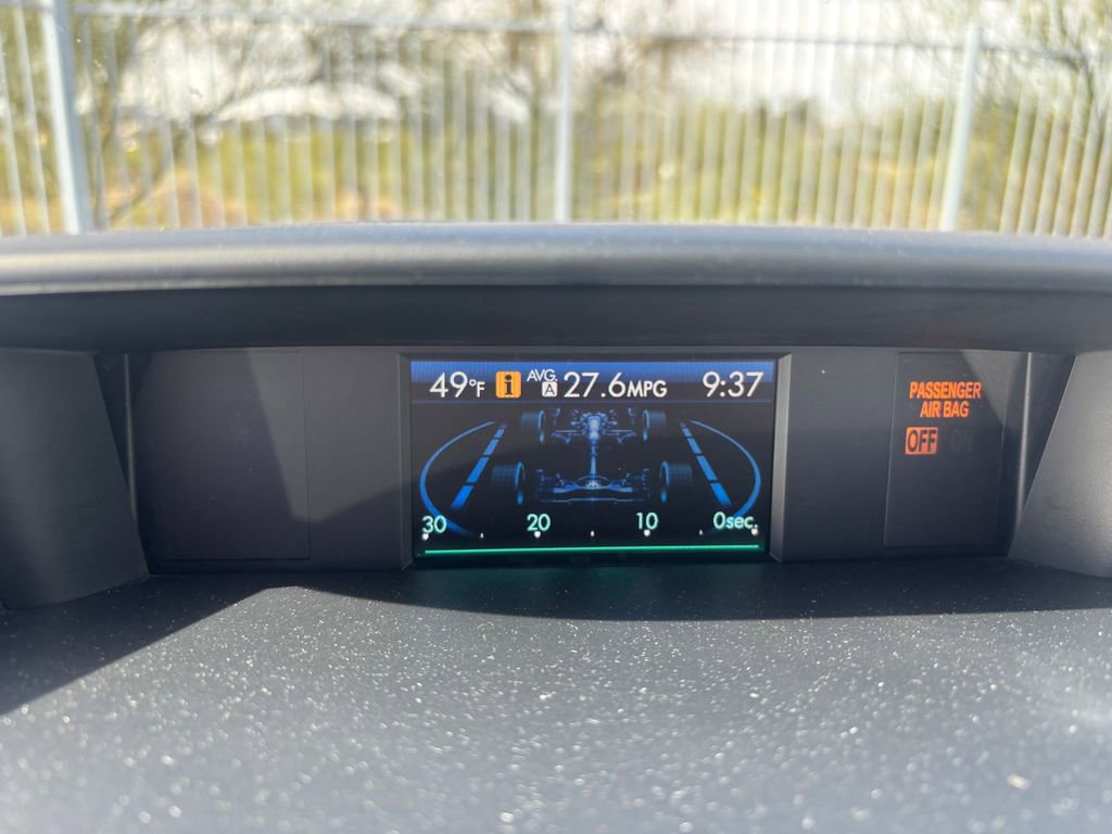 Used 2014 Subaru Forester 2.5i Premium w/ All-Weather Package image 10