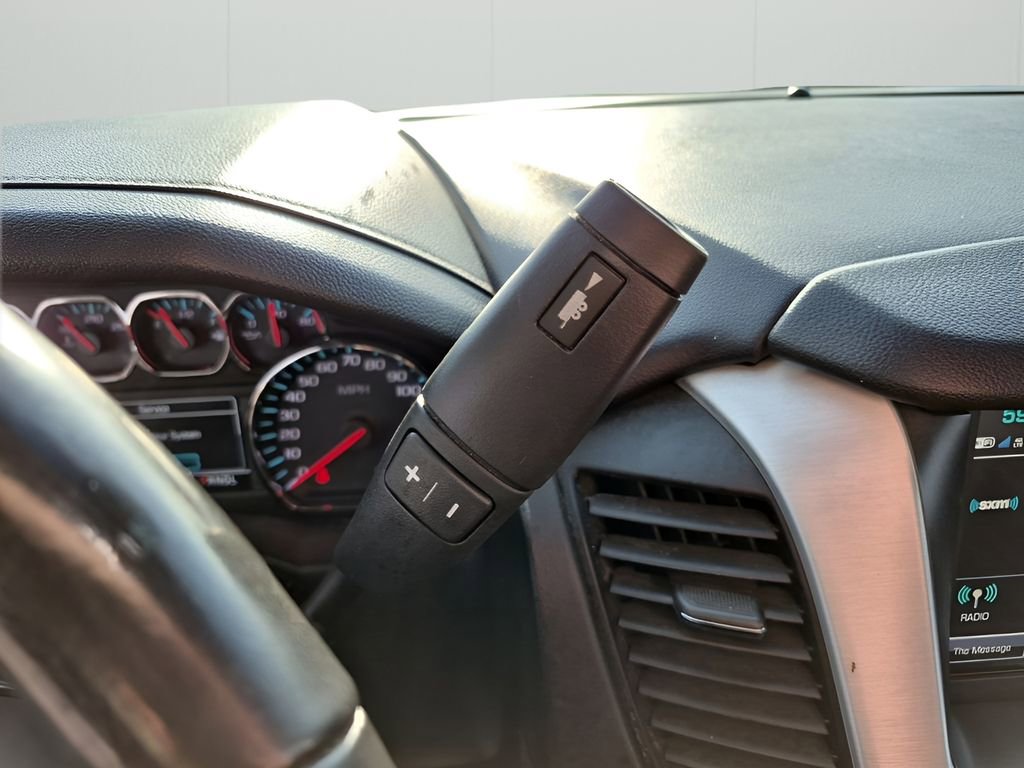 Used 2018 GMC Yukon XL SLE w/ SLE Value Package image 37