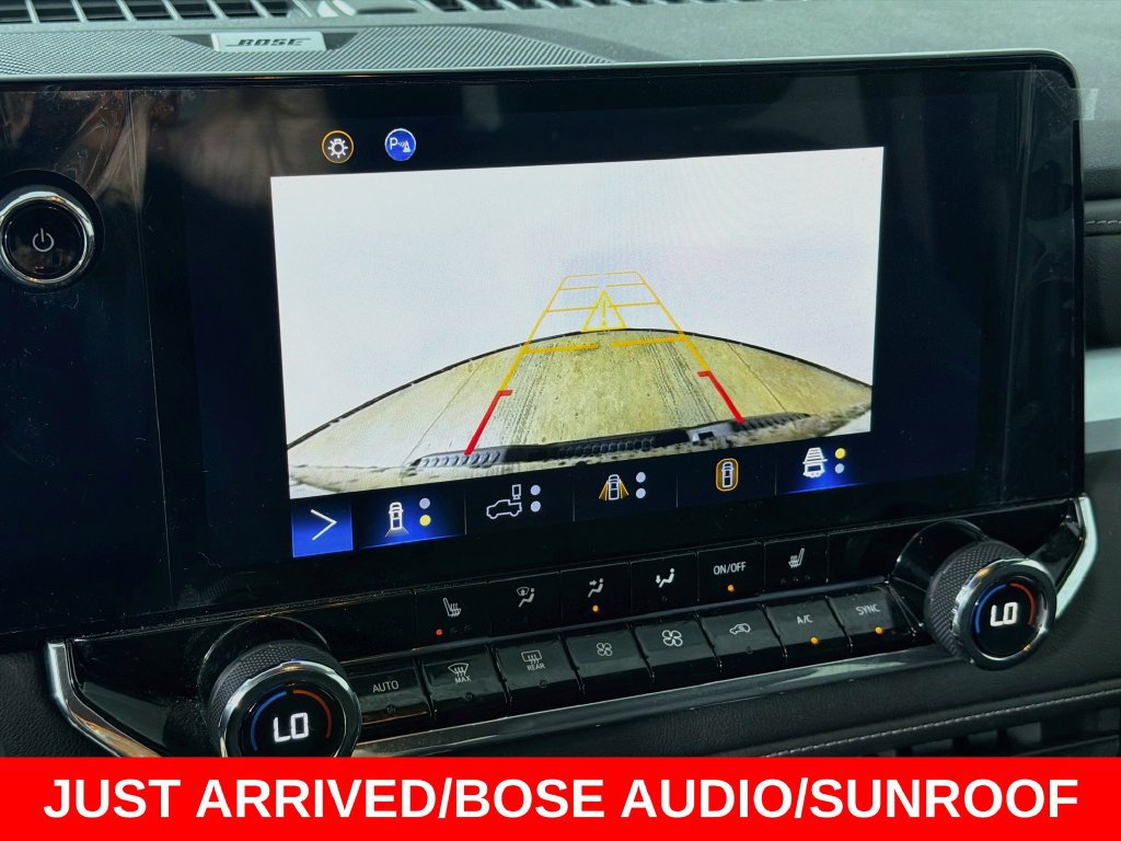 Used 2023 Chevrolet Colorado LT w/ LT Convenience Package II AWD/4WD image 14