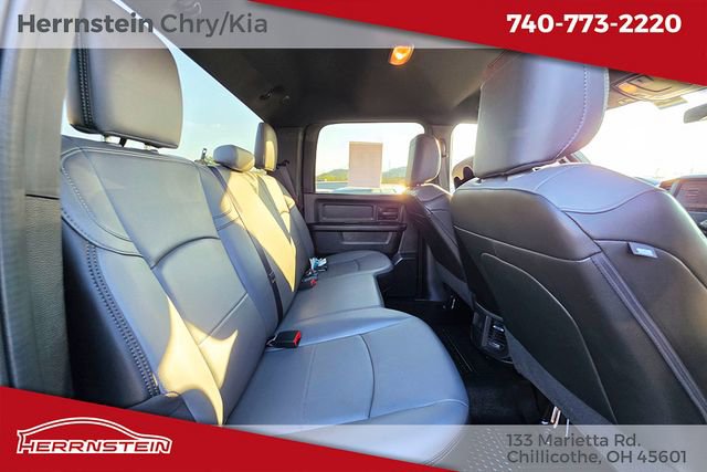 Used 2024 RAM 2500 Tradesman w/ Chrome Appearance Group AWD/4WD image 26